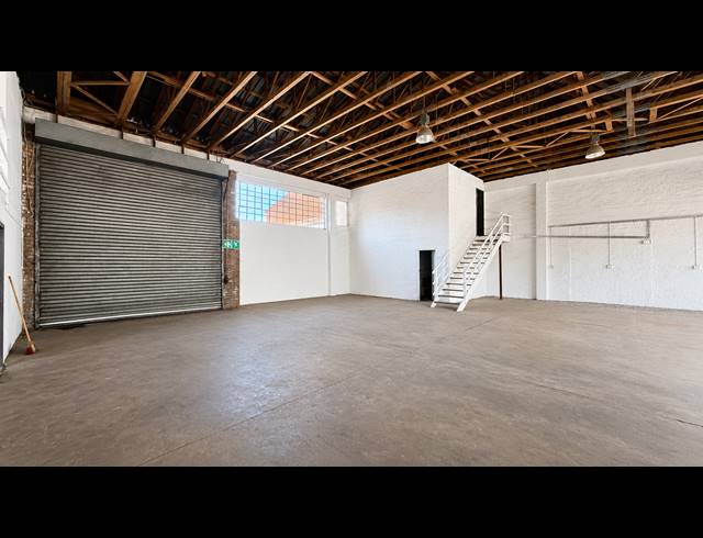 550M² WAREHOUSE TO LET IN MEADOWDALE